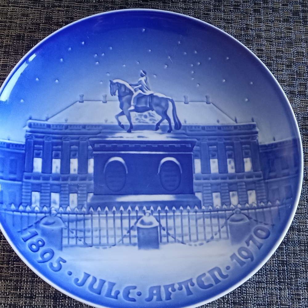 Blue Decorative Plate with Historical Design